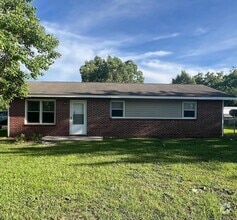 Building Photo - 314 Palomino Ln