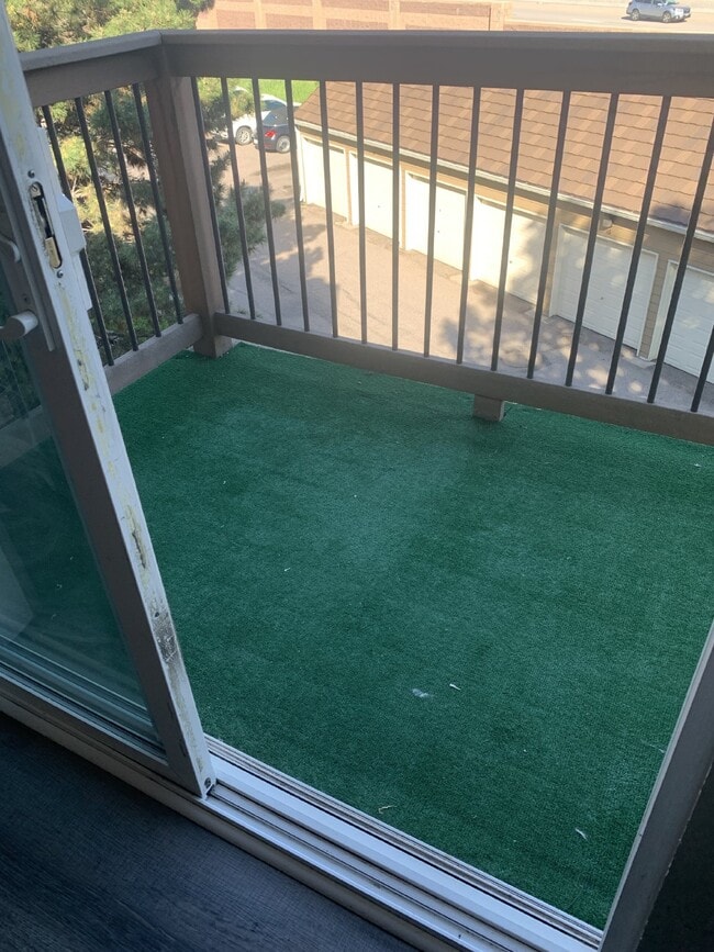 Foto del edificio - Newly Updated 2 bed/2 bath Condo