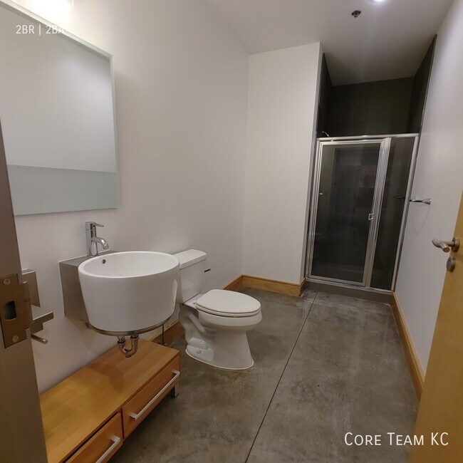 Foto del edificio - 382 W 22nd St