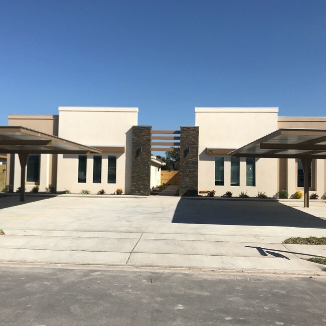 Foto del edificio - 1606 Coyote Hills