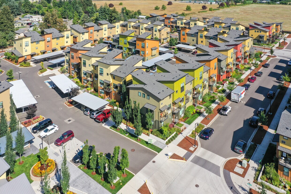 The Tennyson At Crescent Village 2850 Shadow View Dr Eugene, OR