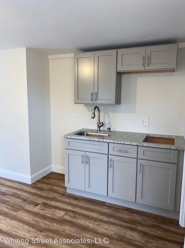 Foto del edificio - 25-25 Sagamore Terrace Dr