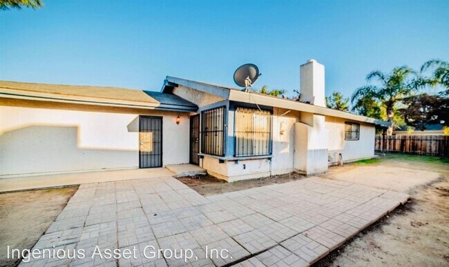 Building Photo - 5411 Apple Tree Ln