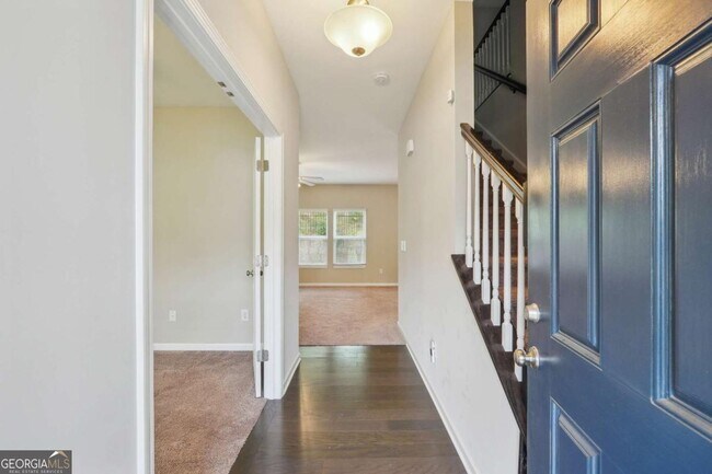 Foto del edificio - 4981 Bramblewood Cir