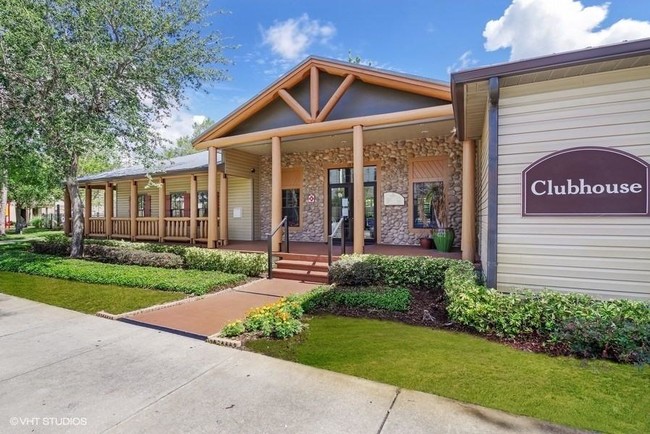 Spacious Clubhouse with Porch - Falcon Trace