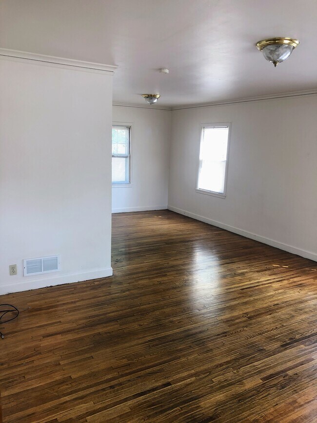 Foto del edificio - 2617 Hunt St