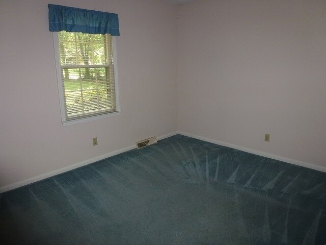 Foto del edificio - Exclusively Offered by Muse Realty, LLC