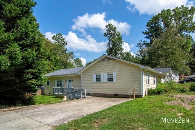 Foto del edificio - 7020 Mine Creek Ln