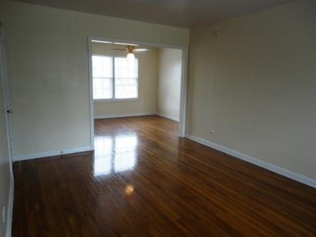 Sala de estar - Bel-Aire Apartments