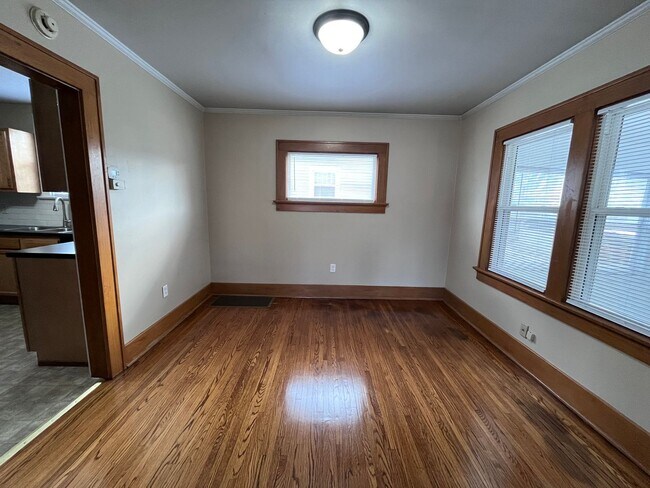 Building Photo - 4201 S Wayne Ave - Three Bedroom, 1.5 Bath...