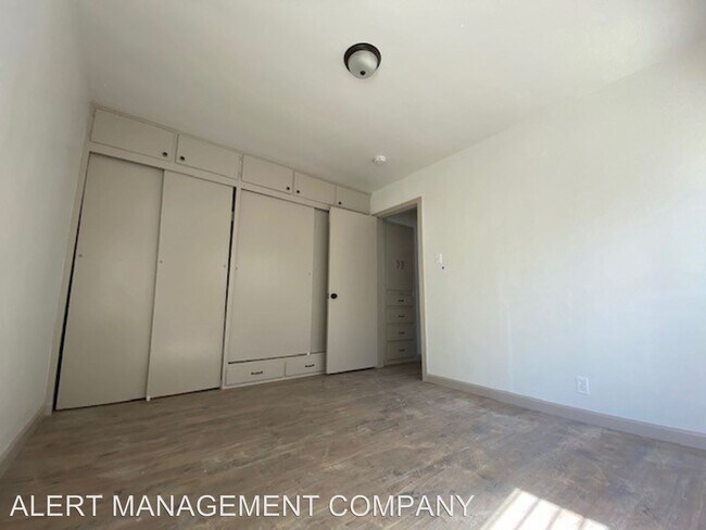 Building Photo - 506 S G St
