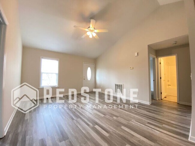 Building Photo - 3903 Johns Creek Dr