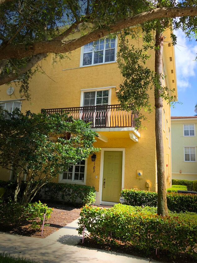 Photo - 103 W Indian Crossing Cir (Jupiter, FL)