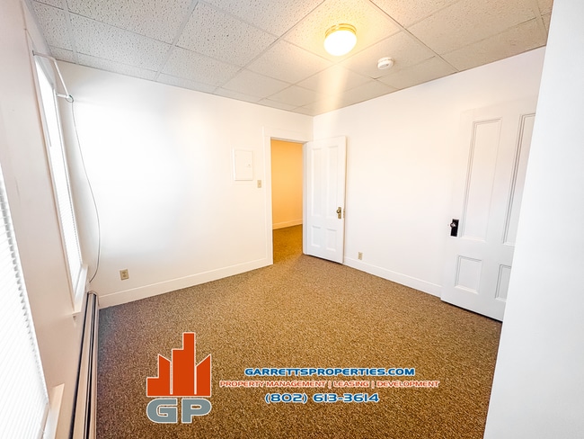 Building Photo - 26 Summer St