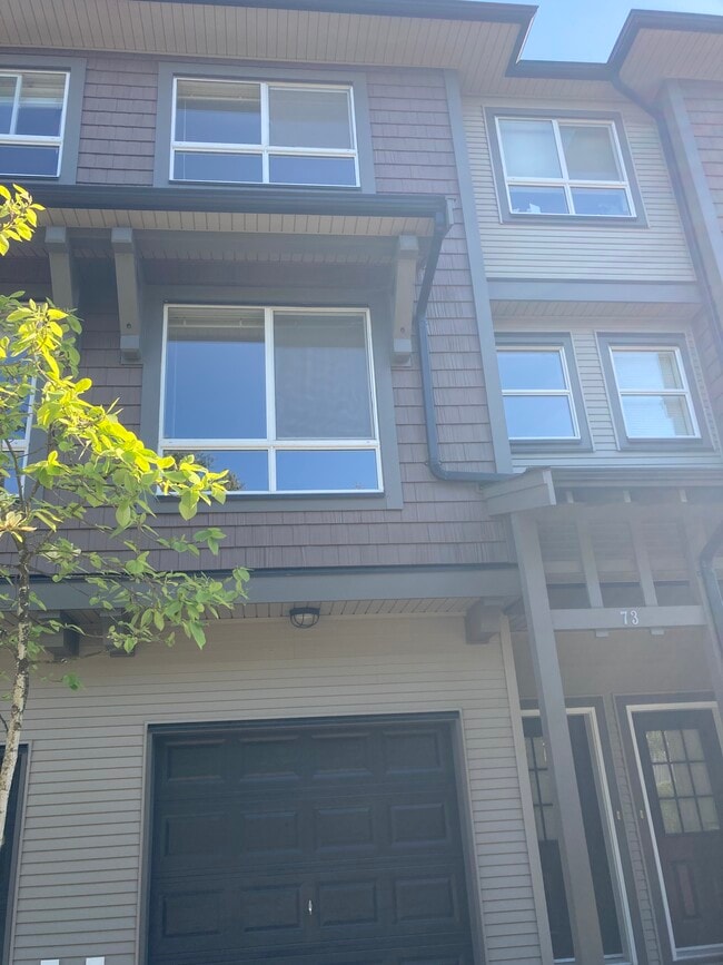 Building Photo - 2729 158 St