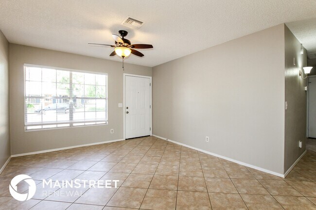 Foto del edificio - 9007 W Cinnabar Ave