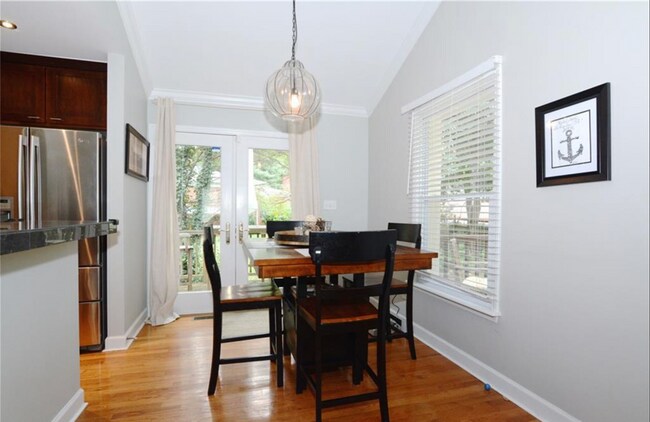 Foto del edificio - 4219 Water Oak Rd