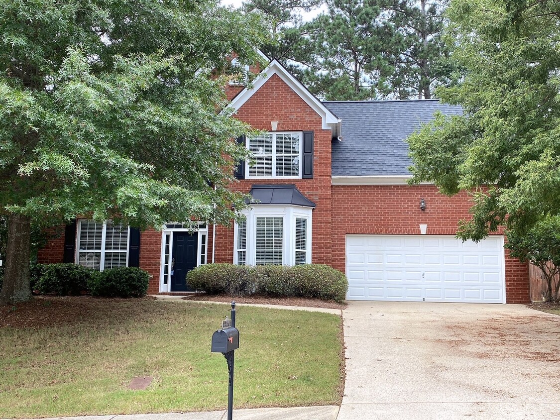 Primary Photo - 2684 Rocky Knoll Ct