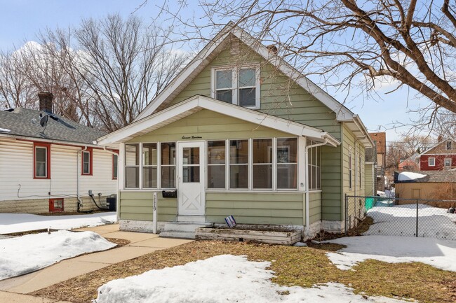 Building Photo - 1119 Matilda St
