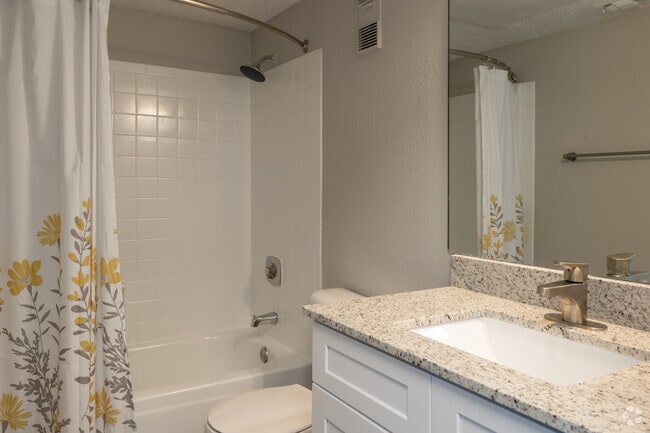 Studio Bathroom - The Rowan