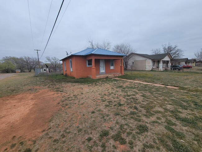 Foto del edificio - 1114 N 3rd St