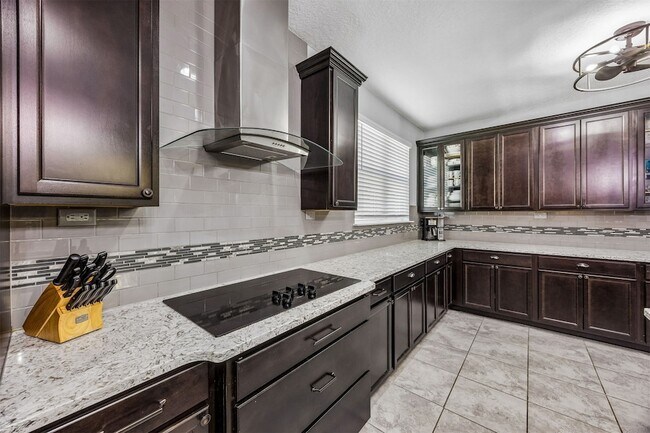 Foto del edificio - 79425 Plummer's Creek Dr