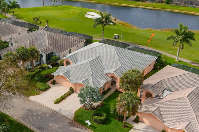 Building Photo - ** Highland Woods ~ Villa on The Golf Cour...