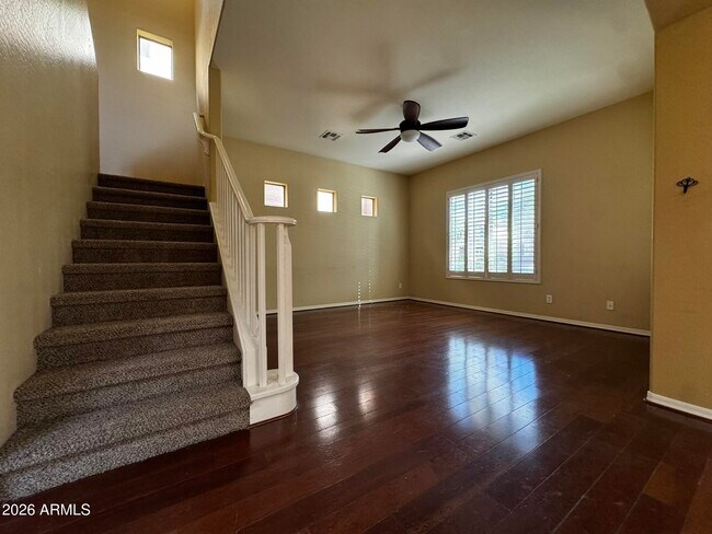 Foto del edificio - 837 W Village Pkwy