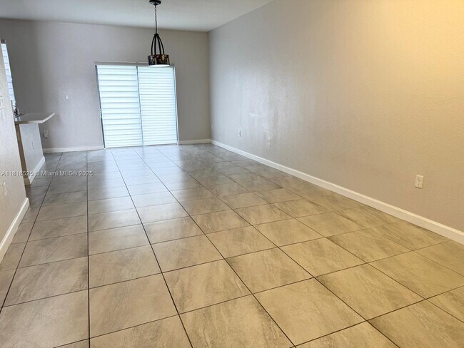 Foto del edificio - 11941 SW 150th Pl