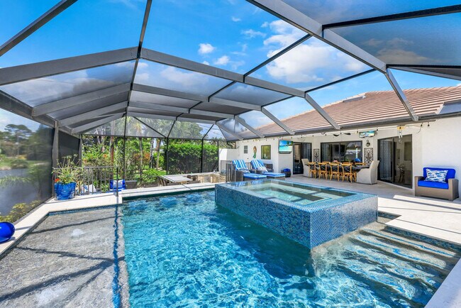 Building Photo - 999 E Valley Dr