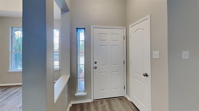 Building Photo - 6625 Winston Dr