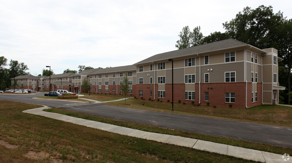 Eno Haven Apartments Apartments in Hillsborough, NC