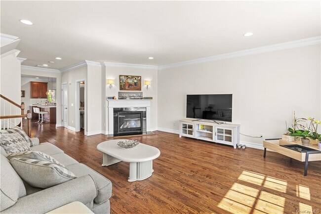 Foto del edificio - 32 Hidden Ridge Ct