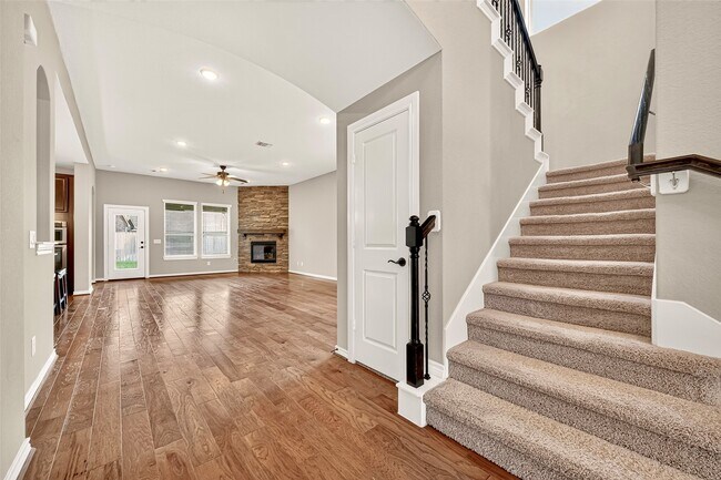 Building Photo - 10911 Birchwood Knl Ct