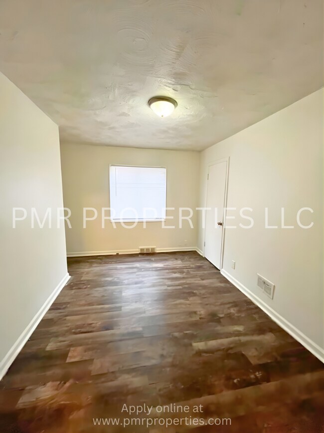 Foto del edificio - 3026 Pratt Street