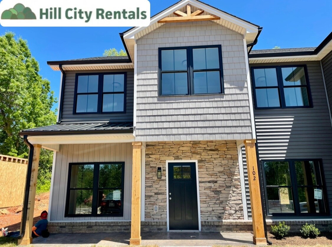 Foto principal - 102 Sunburst Villa Dr