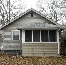 Building Photo - 1329 3rd St