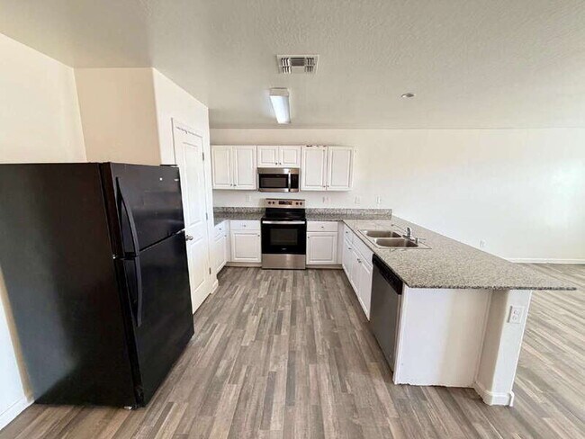 Foto del edificio - 3892 N Princeton Ln