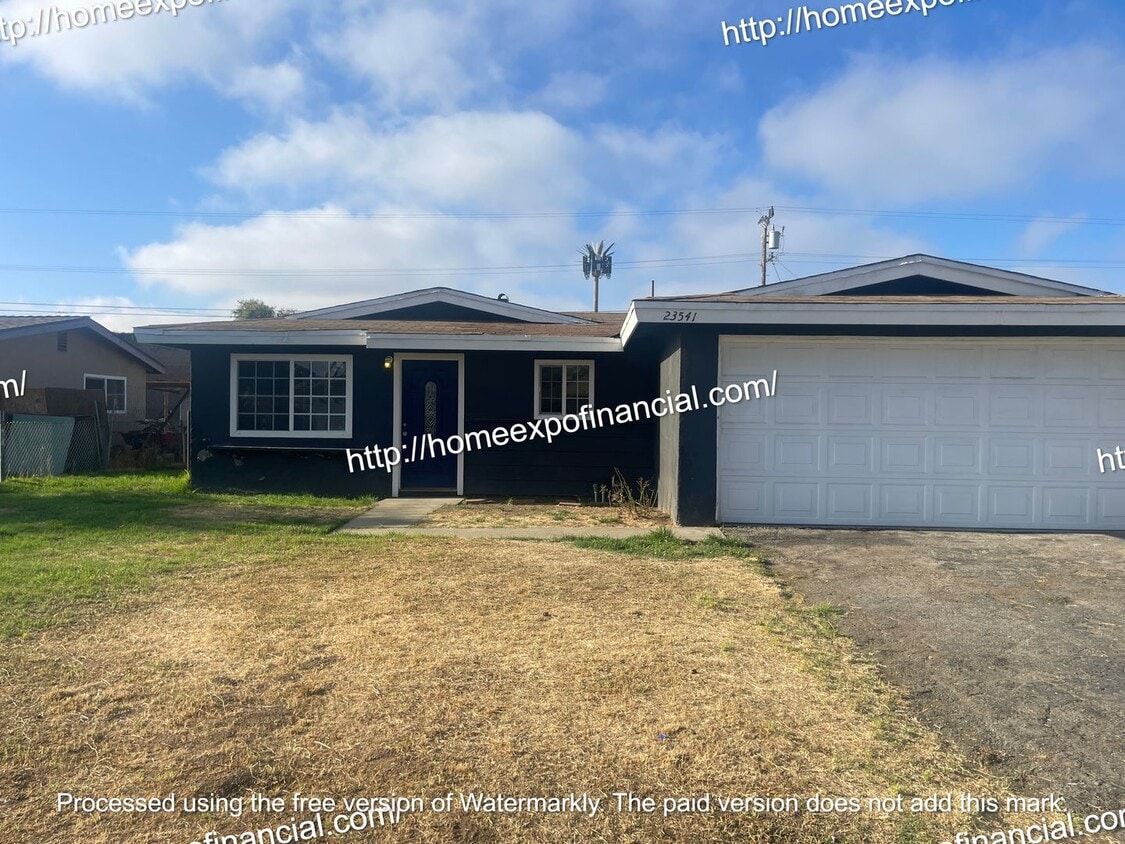 Primary Photo - Nice Home For Rent