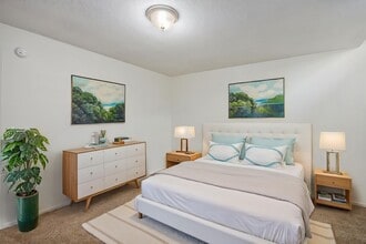 Interior Photo - The Bluffs
