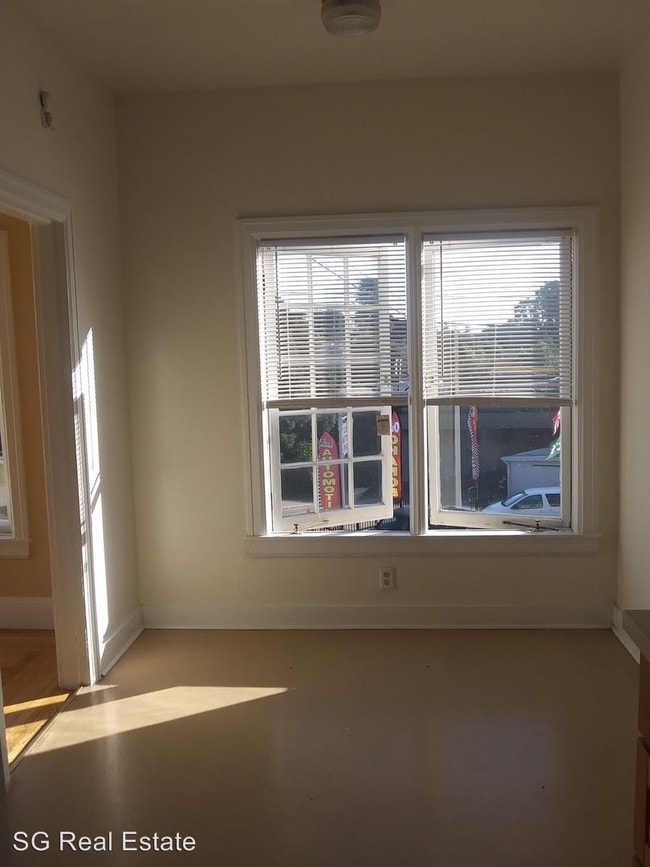 Building Photo - 3507 Glen Park Rd