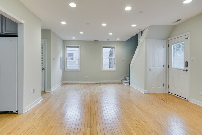 Foto del edificio - 2108 Harrison St