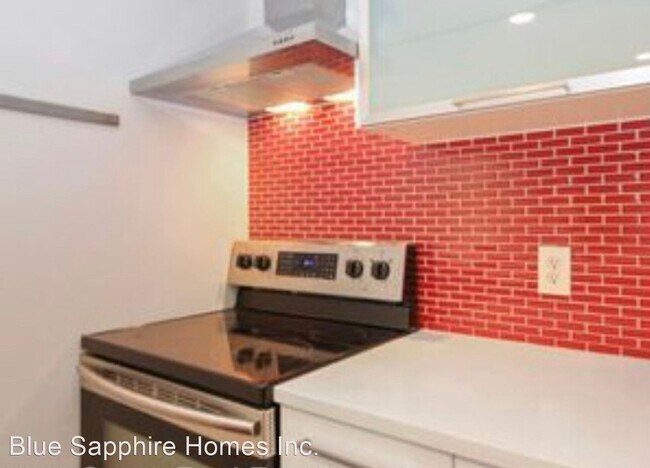 Building Photo - 2 br, 1 bath House - 377 Palm Ave APT 205