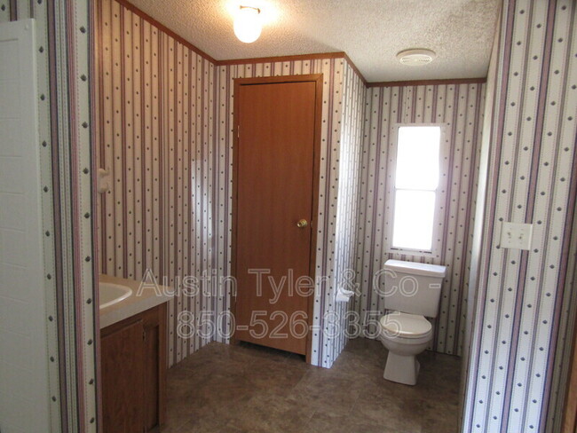 Building Photo - 2419 Country Pines Ln