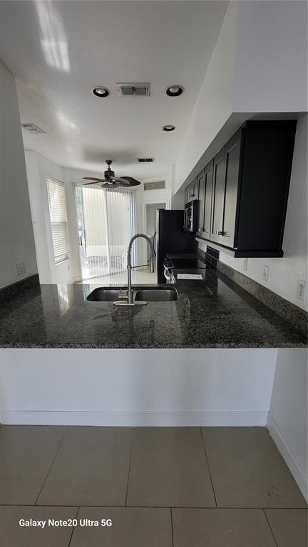 Foto del edificio - 1041 Aragon Ave