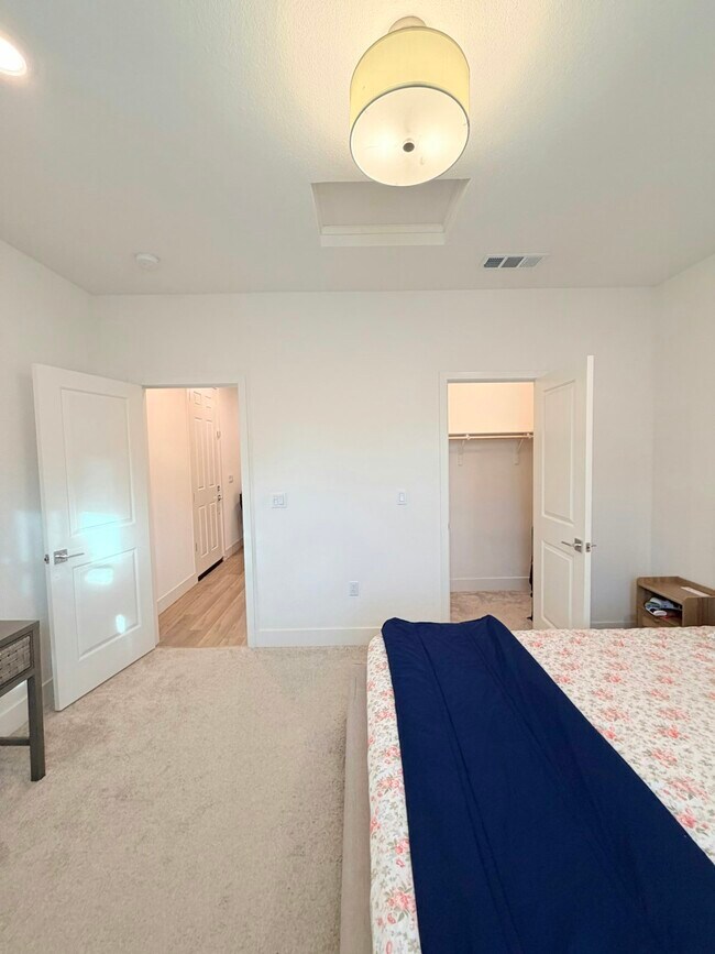 Foto del edificio - 5329 Frisanco Wy