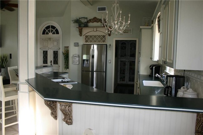Foto del edificio - 4820 Sanibel Ln