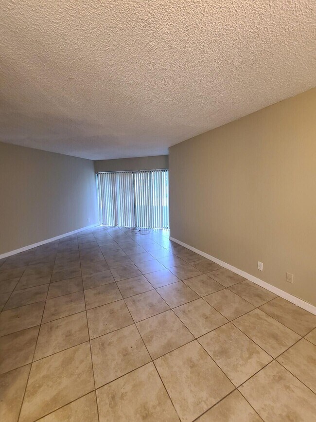 Foto del edificio - 1820 N Congress Ave