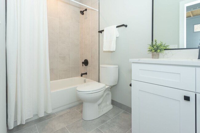 Foto del edificio - 4410 N Seeley Ave