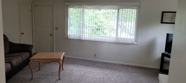 Foto del edificio - 310 Poplar St